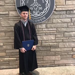 Meet your Posher, Tyler